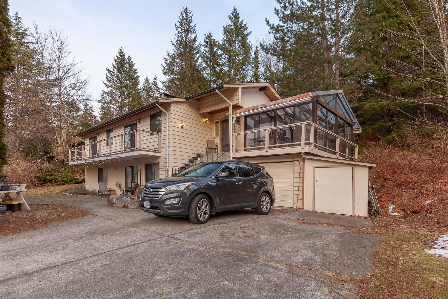 New property listed in Garibaldi Highlands, Squamish